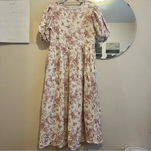 Ivy City Co Odette Dress Pink Mauve Floral - Picture 2 of 9